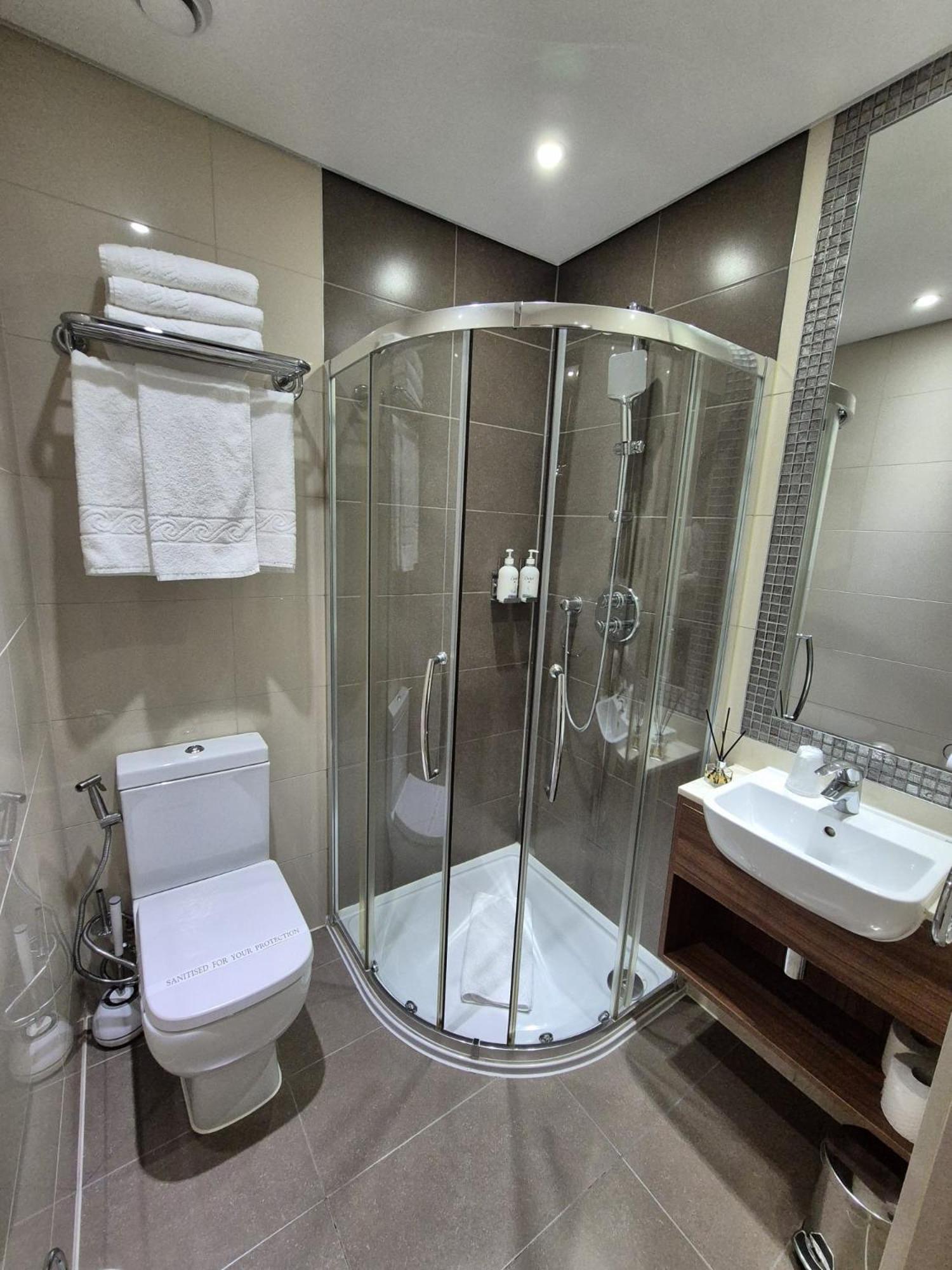 London Court Hotel المظهر الخارجي الصورة