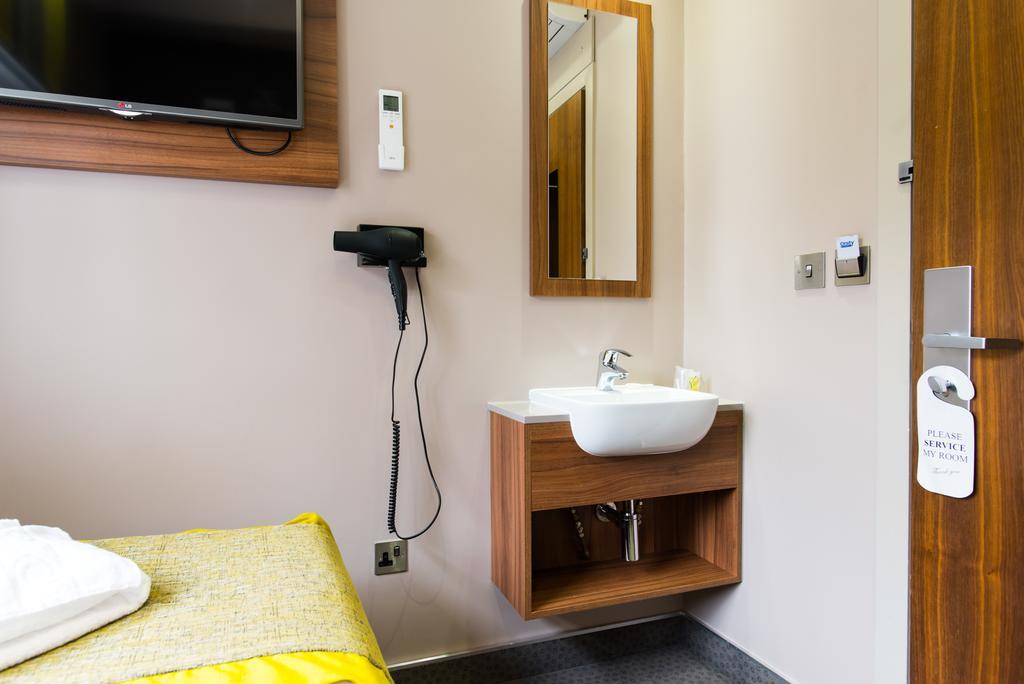 London Court Hotel المظهر الخارجي الصورة