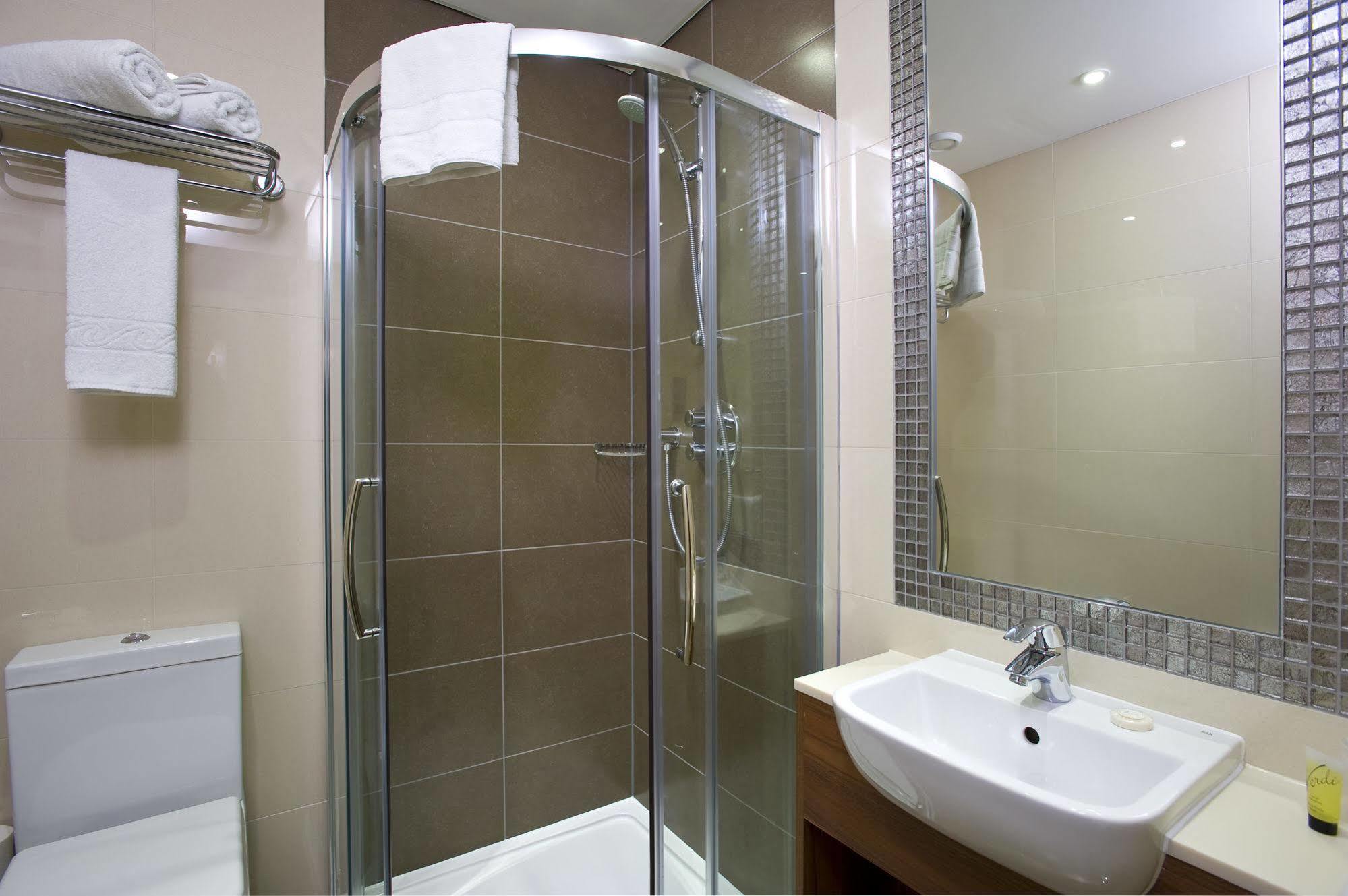 London Court Hotel المظهر الخارجي الصورة