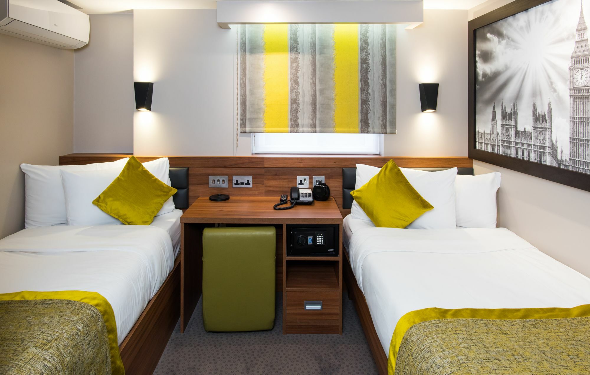 London Court Hotel المظهر الخارجي الصورة